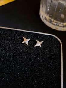 星形裝飾耳釘 - 銀色 - 查看 2
