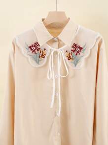 1入組女式花卉刺繡人造珍珠裝飾時尚雙肩肩領衣服裝飾 - 彩色 - 查看 1