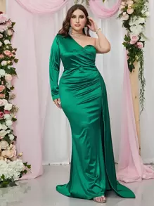 Plus One Shoulder Draped Side Satin Formal Dress - Green - View 4