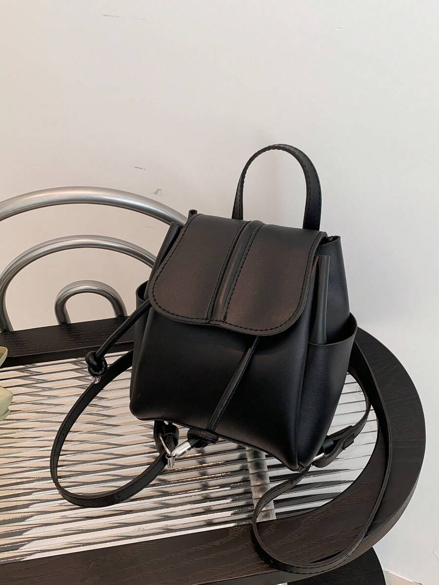 Mochila con solapa mini elegante negro - Negro - Ver 1