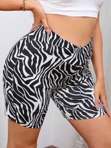 SHEIN Essnce Plus Zebra Striped Cycling Shorts - Black and White - View 1