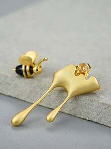 ESBERRY 1對女士蜜蜂和滴蜜不對稱耳釘，S925純銀華麗時尚首飾禮物，適合派對假期使用