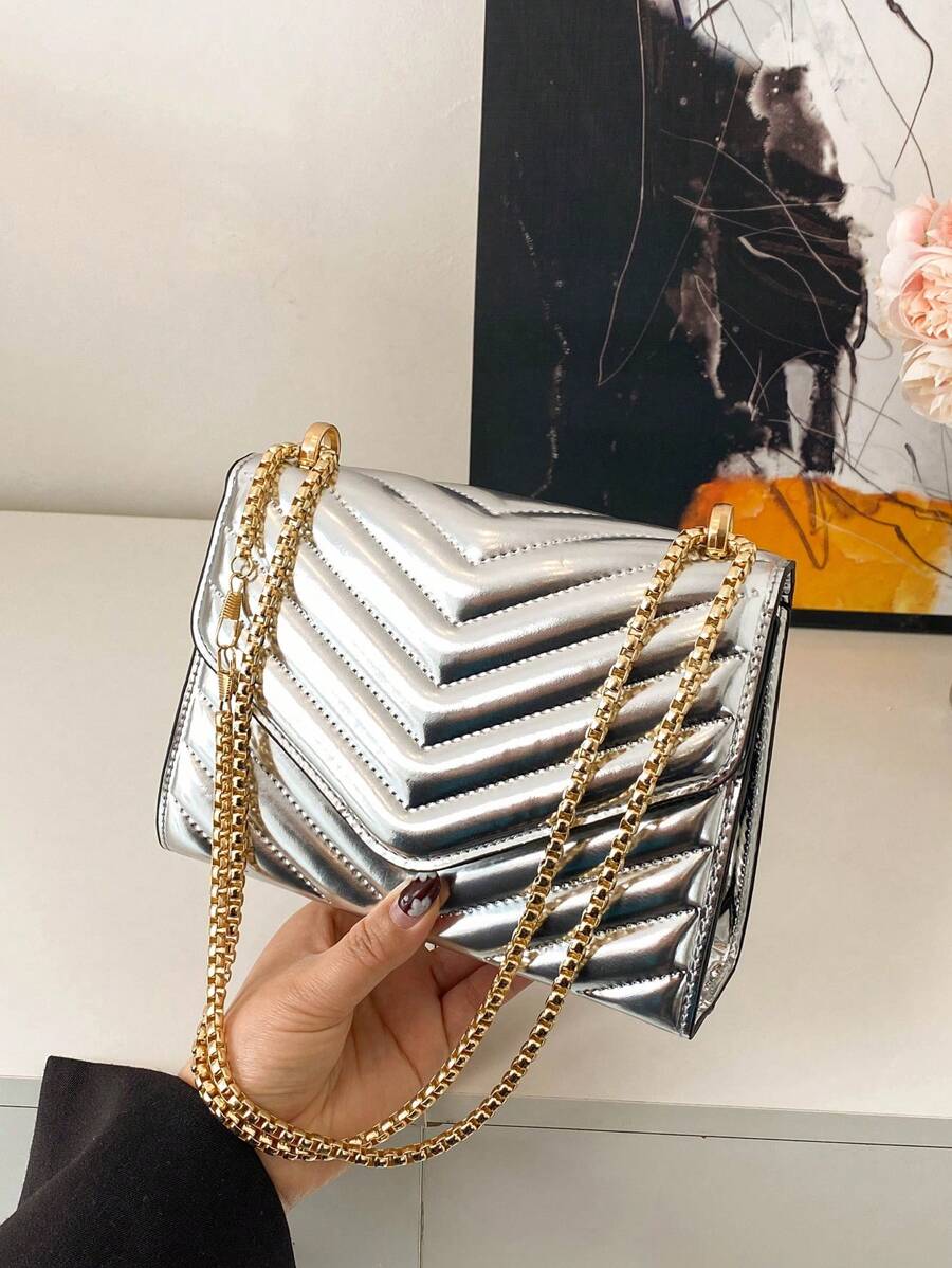 迷你方包鋸齒圖案銀翻蓋鏈條帶 - 銀色 - 查看 1