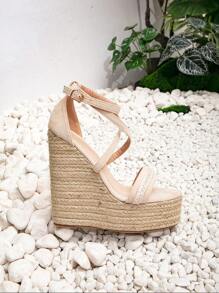 女性編織細節交叉坡跟度假戶外踝帶平底涼鞋