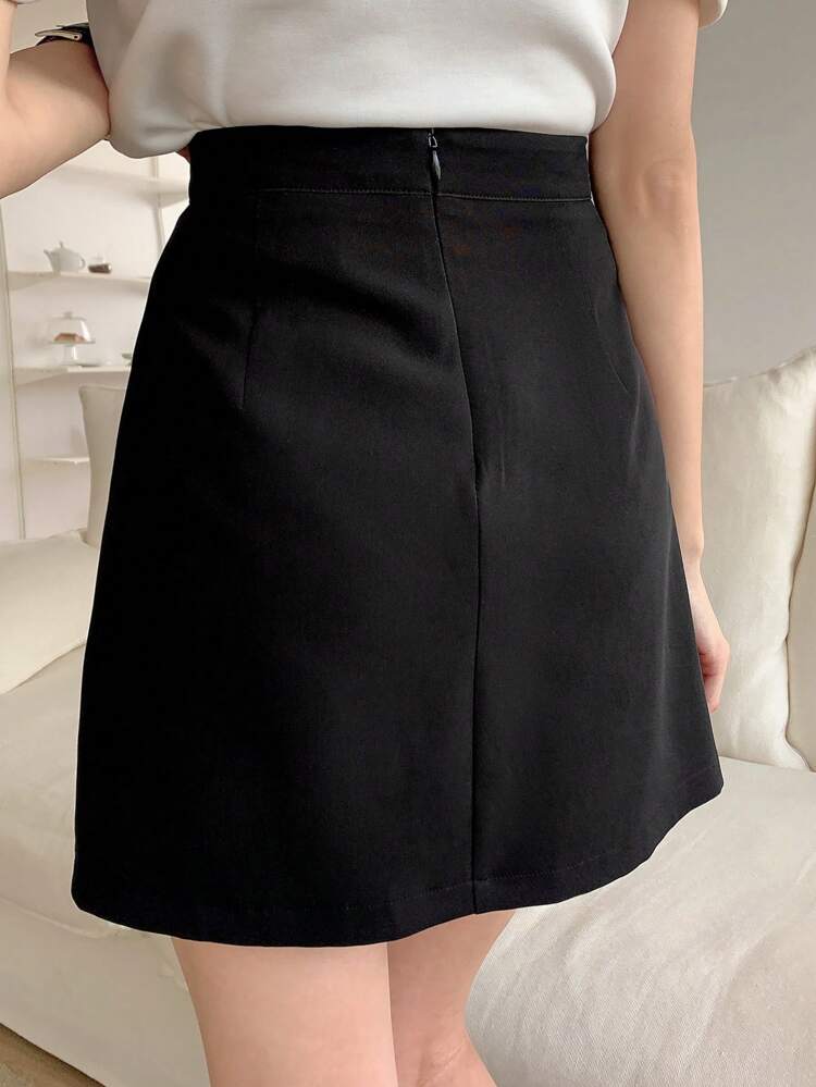 Solid Slit Hem Skort