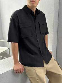 Manfinity RebelGame Men's Oversized Drop Shoulder Flap Pocket Shirt - Black - View 1