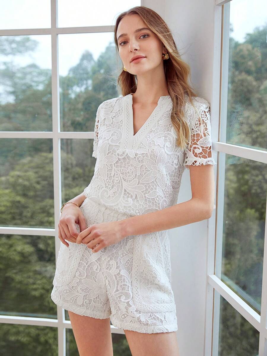 MOTF PREMIUM Áo ren cổ chữ V