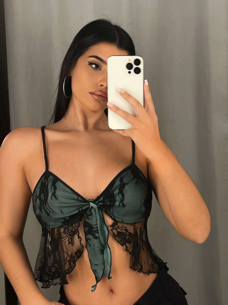 SHEIN ICON Contrast Lace Tie Front Cami Top - Multicolor - View 1