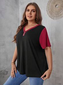 EMERY ROSE Plus Colorblock Button Detail Tee - Black - View 4