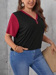 EMERY ROSE Plus Colorblock Button Detail Tee - Black - View 7