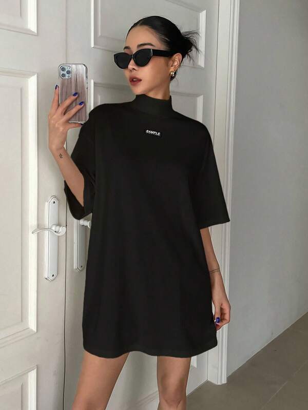 DAZY Letter Graphic Mock Neck Drop Shoulder Tee