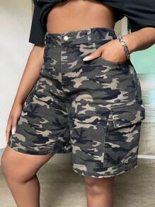 SHEIN SXY Plus Camo Print Flap Pocket Denim Shorts, Mom Shorts - Multicolor - View 2