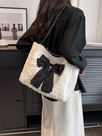 Medium Tote Bag Bow Decor Double Handle School Bag For Graduate, Teen Girls, Freshman, Sophomore, Junior & Senior In College, University & High School, Perfect For Outdoors, Travel & Back To School Bag, Large Capacity, Lightweight, Portable, Suitable For Teen Girls Women College Students, Perfect For Back To School, College, Middle School, High School, Perfect Valentine's Day Gift For Her, Best Valentine's Gift Choice Ever