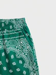ROMWE MEN Street Life Men Paisley Print Drawstring Waist Shorts, School - Green - View 3