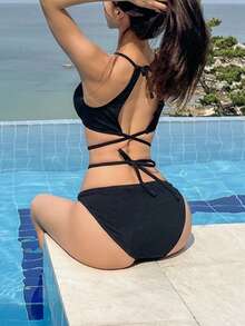 2025 新款韩版女式夏季沙滩花卉印花镂空吊带性感比基尼泳衣套装