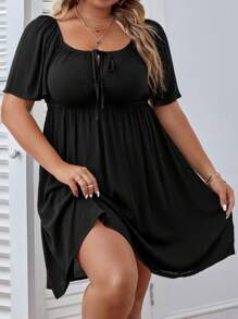 SHEIN VCAY Đầm Plus Size Xù Thắt nơ trước màu trơn Giải trí - màu đen - Xem 2