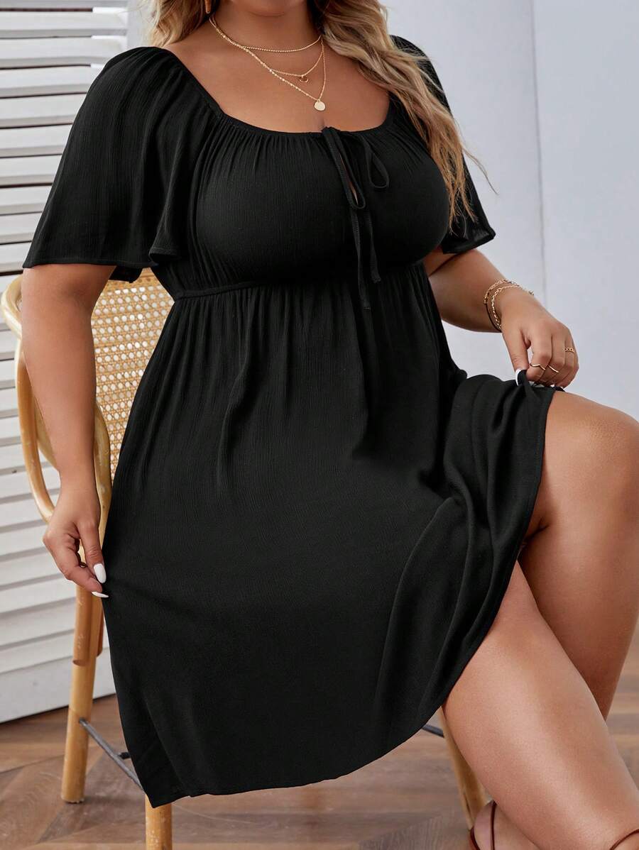 SHEIN VCAY Đầm Plus Size Xù Thắt nơ trước màu trơn Giải trí - màu đen - Xem 1