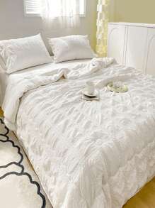 1pc White Bedspread, Simple Geometric Embossed Design Summer Quilt For Bedroom - White - View 1