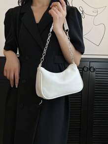 PU皮革流浪包白色