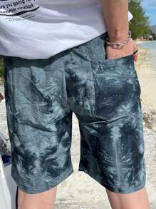 DAZY Men Tie Dye Drawstring Waist Shorts - Multicolor - View 2