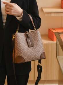 字母圖案水桶包小搭扣裝飾 - 卡其色 - 查看 2