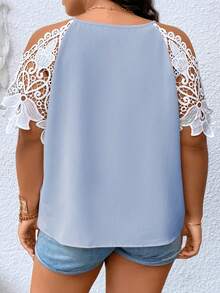 SHEIN Clasi Áo sơ mi Plus Size Tương phản ren Cắt ra Khối Màu Giải trí - Màu xanh nhạt - Xem 2