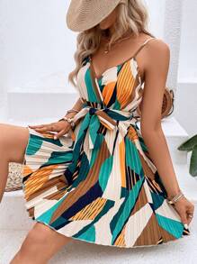 Breezaya 几何印花褶皱下摆系腰带吊带连衣裙迷你短款度假海滩装女款 - 彩色 - 查看 6