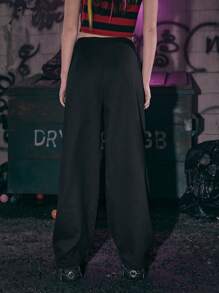 ROMWE Grunge Punk Butterfly & Letter Graphic Pants - Black - View 2