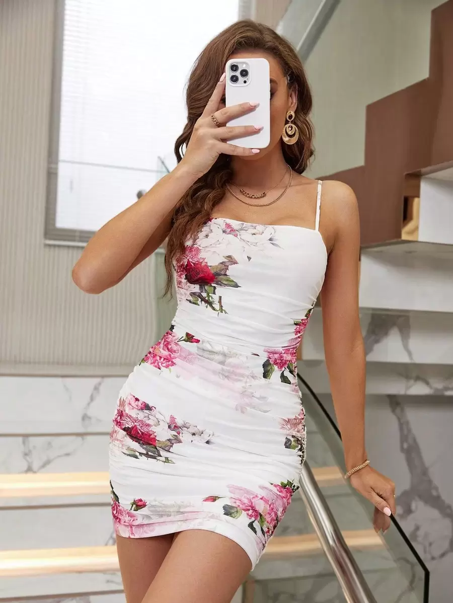 SHEIN Privé 印花褶邊網紗吊帶緊身連衣裙 - 彩色 - 查看 1