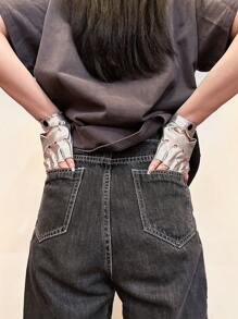 Sexy 1pair Women Hollow Out Fashionable Fingerless Gloves For Party Summer - Silver - View 2