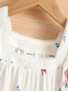 SHEIN Young Girl Floral Print Ruffle Trim Puff Sleeve Blouse - White - View 4