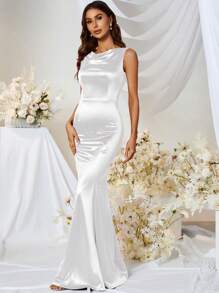 MUXXN Draped Front Satin Mermaid Gown Without Arm Sleeve - White - View 7