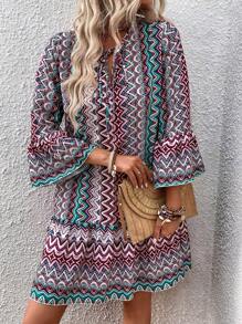 SHEIN Swim 幾何印花荷葉袖荷葉邊罩衫連衣裙 - 彩色 - 查看 3