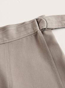 Aveloria 側翻蓋口袋搭扣細節工裝裙