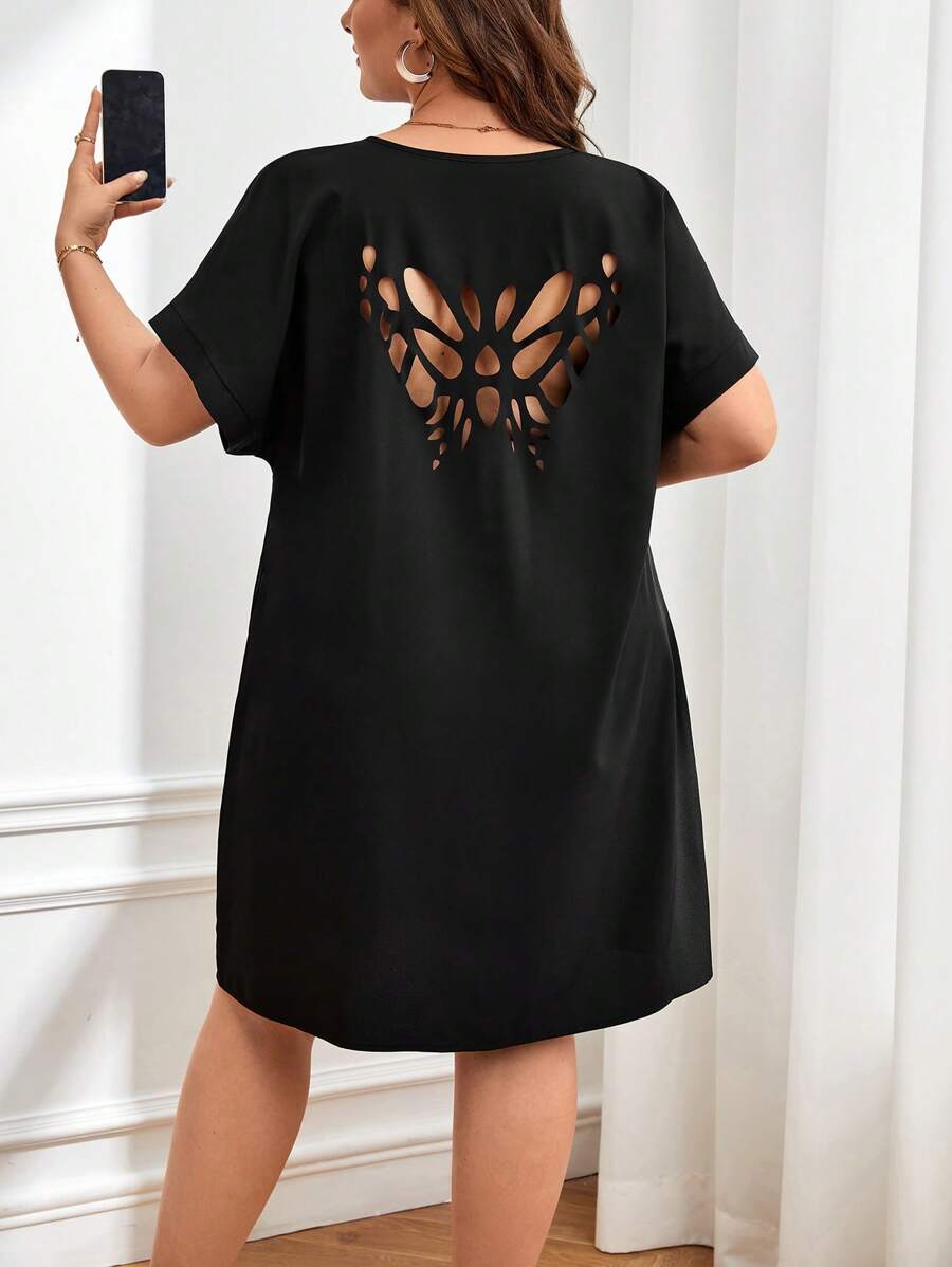 SHEIN Privé 大碼蝴蝶後鏤空蝙蝠袖連衣裙