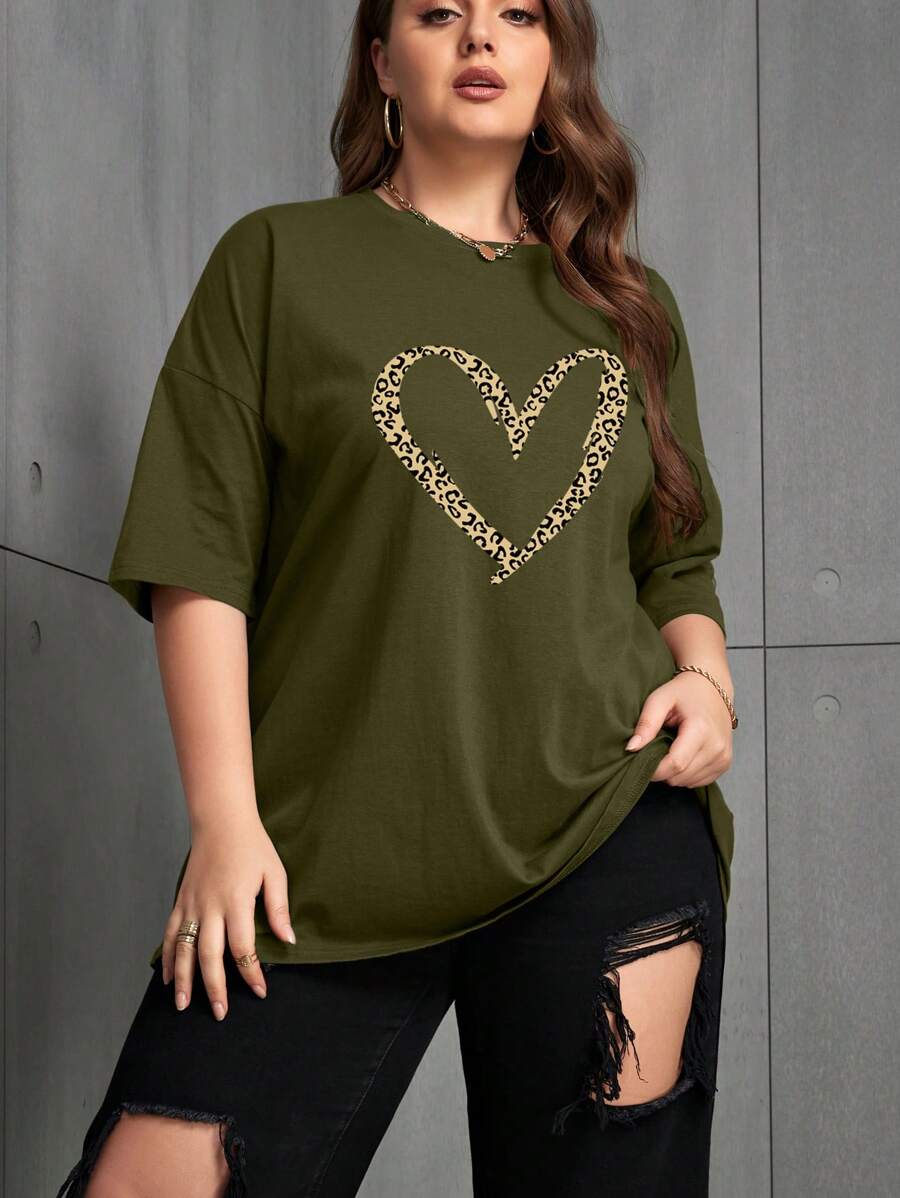 INAWLY 大码豹纹 & 心形印花落肩 T 恤 - 軍綠色 - 查看 1