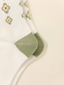 1 đôi tất nữ họa tiết hoa dễ thương cho cuộc sống hàng ngày - Nhiều màu - Xem 3