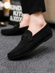男士金屬裝飾針腳細節黑色休閒樂福鞋