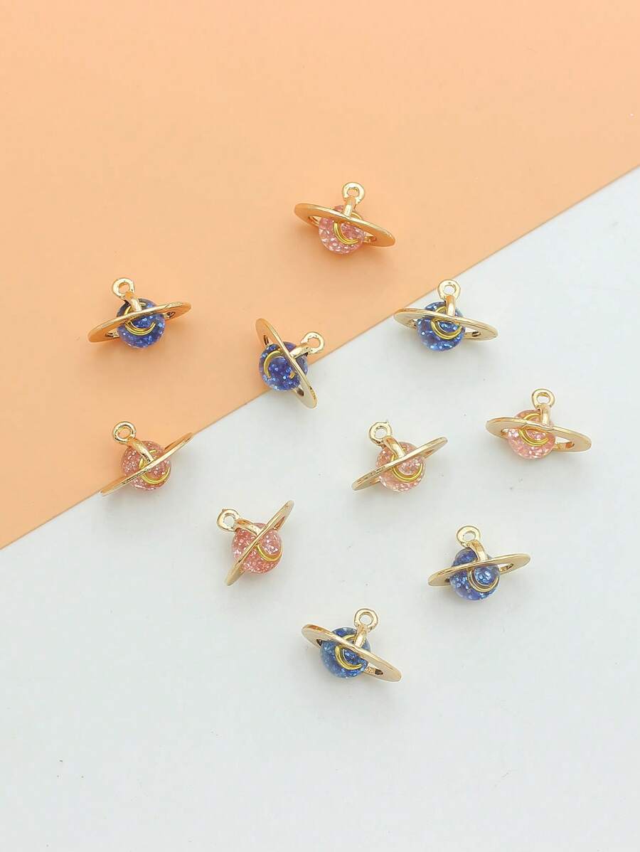 10pcs/set Random Fashion Zinc Alloy Planet Design DIY Pendant For Women For DIY Jewelry Making