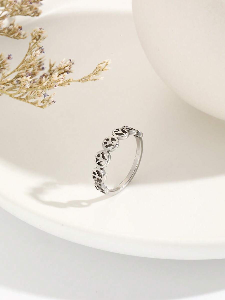chiếc nhẫn trang trí hình tròn bằng thép không gỉ thời trang dành cho nữ để trang trí hàng ngày - Bạc - Xem 1