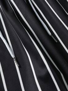 Manfinity EMRG Loose Fit Men's Striped & Cartoon Print Shorts With Elastic Waistband And Drawstring - Black - View 6