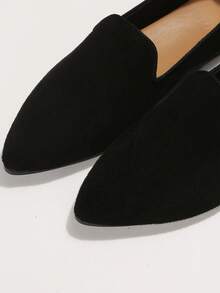 女士極簡尖頭優雅黑色樂福鞋 - 黑色 - 查看 5