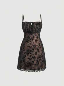 SHEIN MOD Đầm Plus Size Thắt nơ trước Nếp gấp Phần Ngực Hoa Boho - màu đen - Xem 1