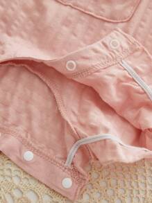 女婴连体衣，带彼得潘领和二合一设计，休闲风格 - 彩色 - 查看 4