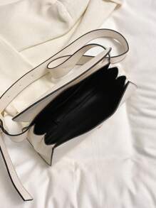 Túi đeo vai trung bình Flap Binding tương phản - trắng - Xem 5
