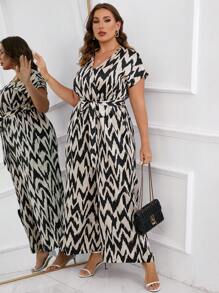 SHEIN Clasi 大碼滿版印花蝙蝠袖腰帶闊腿連體褲 - 黑色 - 查看 6