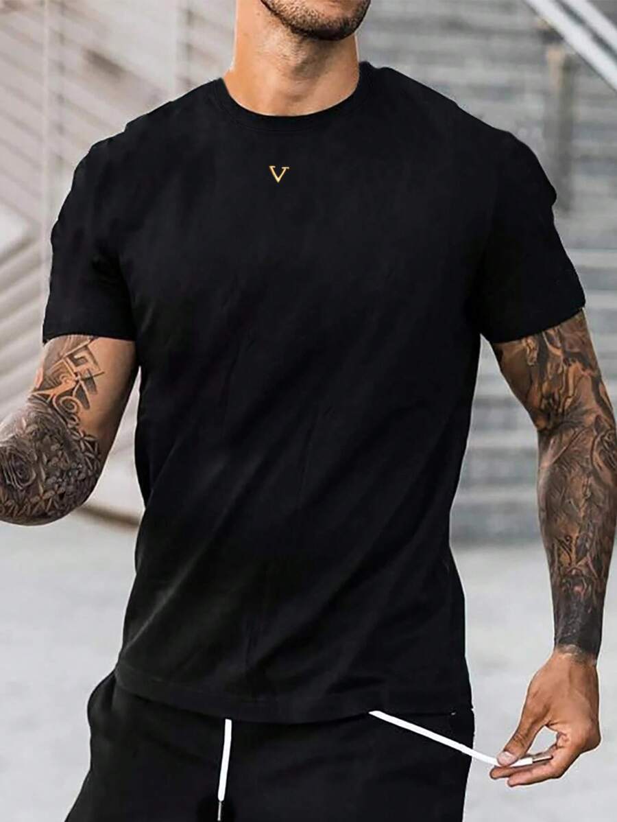 Manfinity Homme 男士字母刺繡T恤 - 黑色 - 查看 1