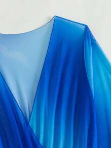 Cubrimiento de playa con cordón y degradado de color para el verano - azul real - Ver 5