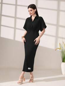 Mulvari Solid Batwing Sleeve Letter Patched Detail Dress