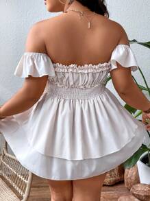 SHEIN Holidaya Đầm Plus Size viền lá sen phân lớp Dải chun màu trơn Giải trí - Màu be - Xem 2